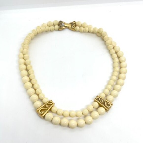 VINTAGE 80S NAPIER CREAM GOLD TONE NECKLACE ETRUSCAN MULTI STRAND ACRYLIC BEAD - Picture 6 of 16